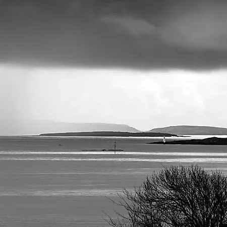 Schull Harbour & Leisure Centre 3* Cork