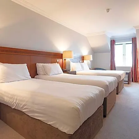 Schull Harbour & Leisure Centre Hotell Cork